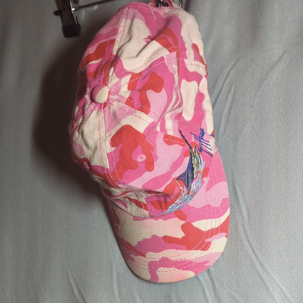 Guy Harvey Pink and Red Camo Cap